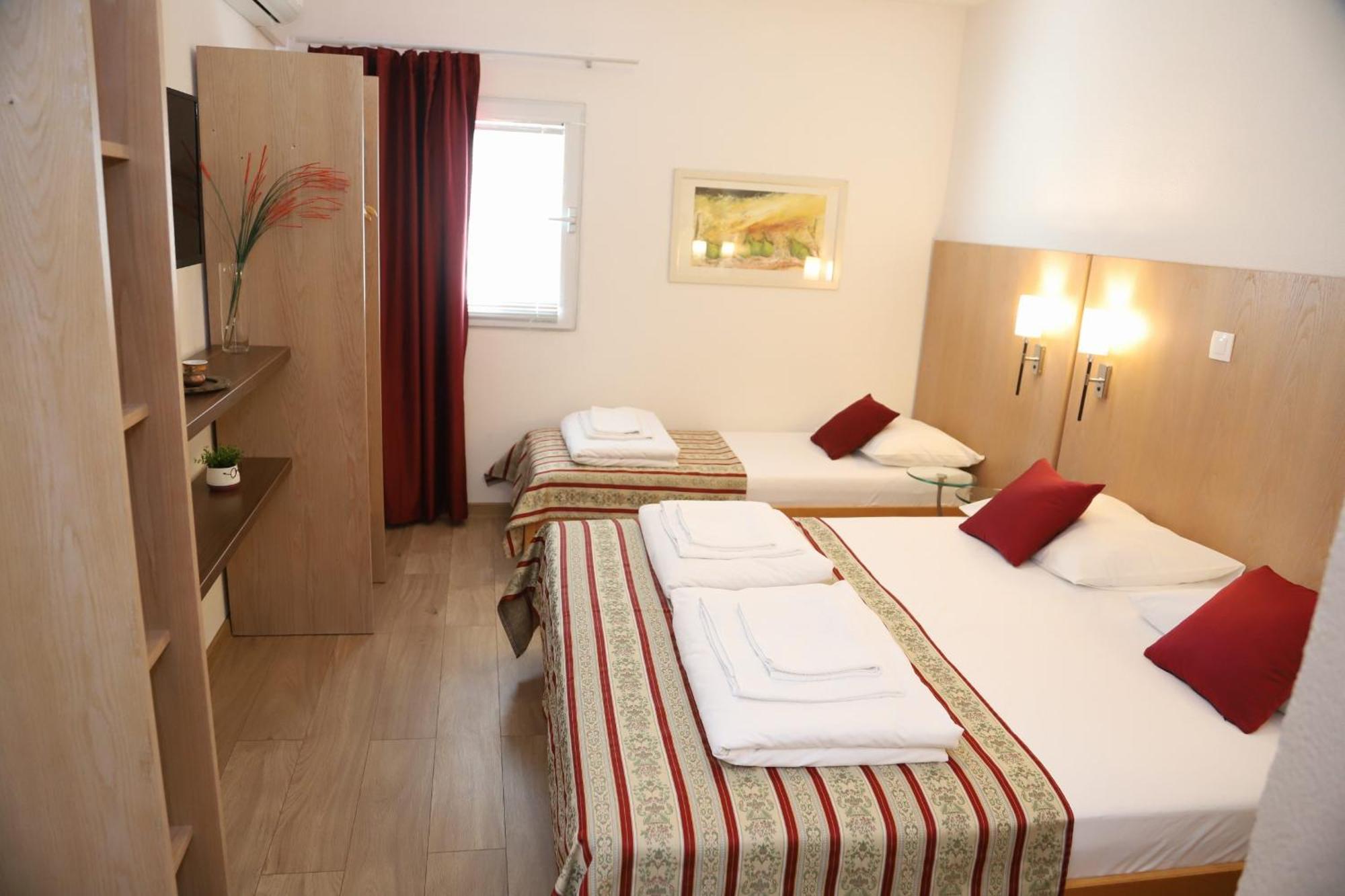 Villa Deny Mostar - With Free Parking المظهر الخارجي الصورة