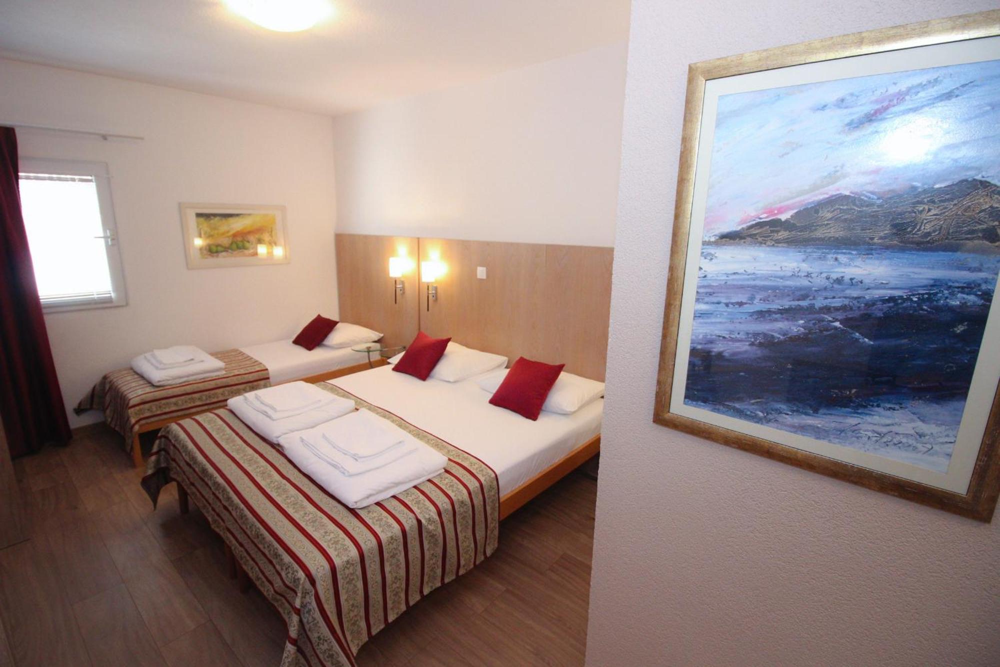 Villa Deny Mostar - With Free Parking المظهر الخارجي الصورة