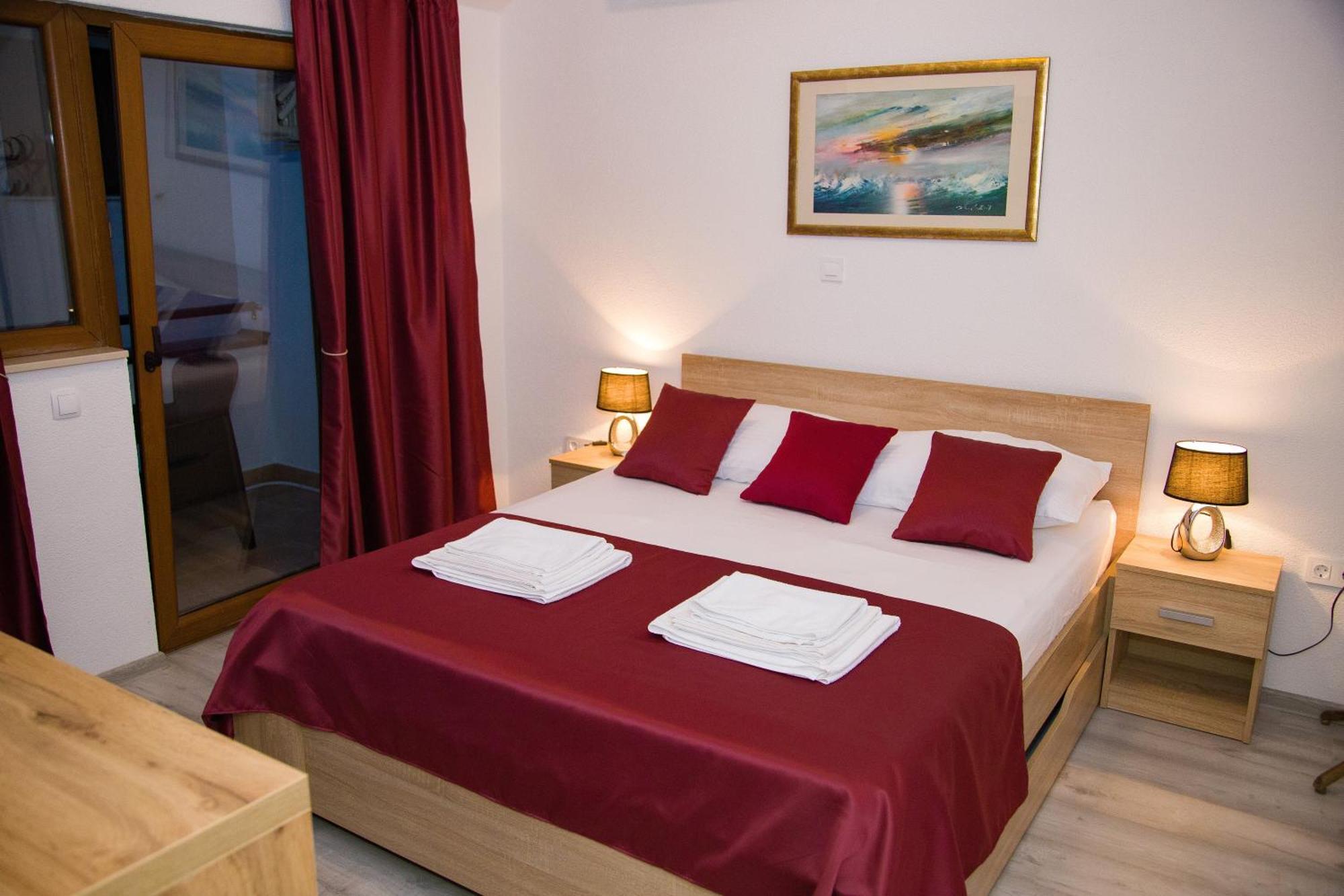 Villa Deny Mostar - With Free Parking المظهر الخارجي الصورة