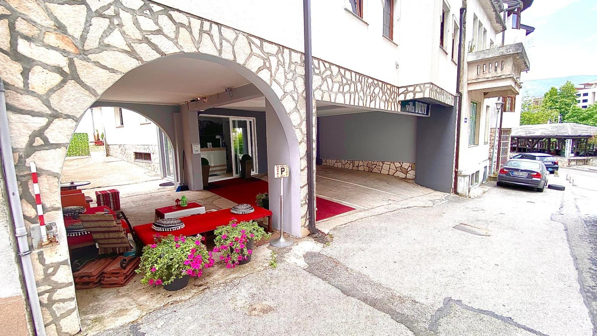 Villa Deny Mostar - With Free Parking المظهر الخارجي الصورة